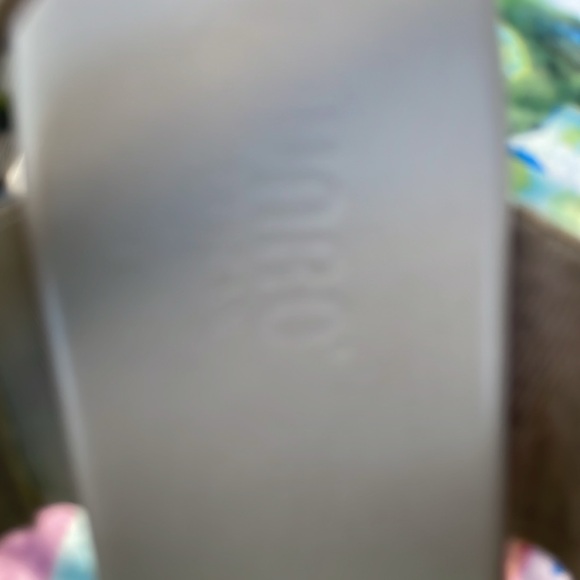 Munro if American sandals. Made in USA. 2”heel. Metallic neutral color size 9M - Picture 2 of 6